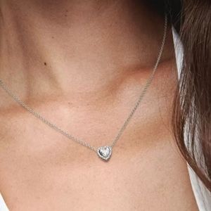 💥SOLD 💥 Pandora 925 Silver Solitaire Diamond Heart Necklace